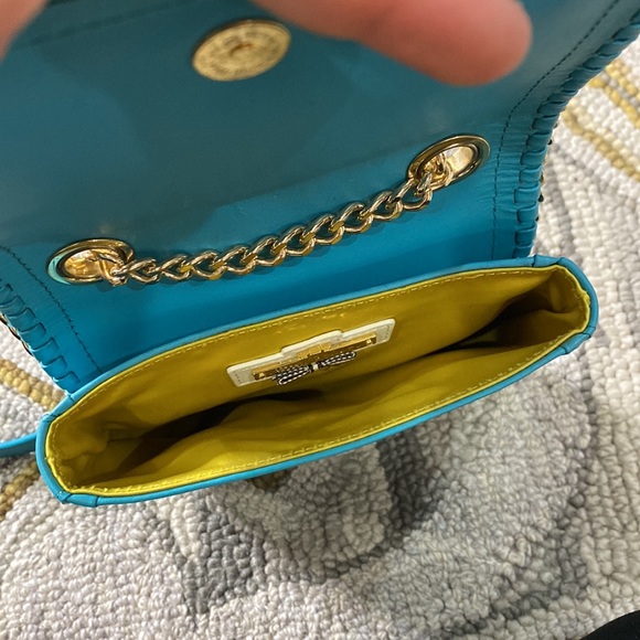💕 Henri bendel turquoise leather shoulder bag 💕 - Picture 13 of 14